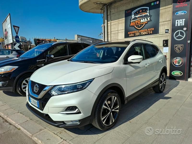 Usata Nissan Qashqai Tekna 150 CV (110 kW) 2020 Bianco SUV