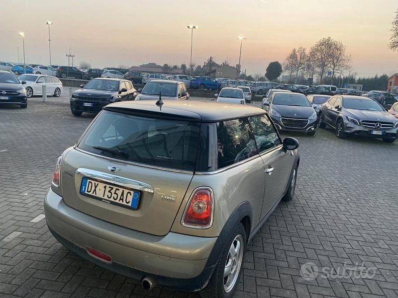 Usata Mini ONE 95 CV (69 kW) 2009 Grigio Utilitaria