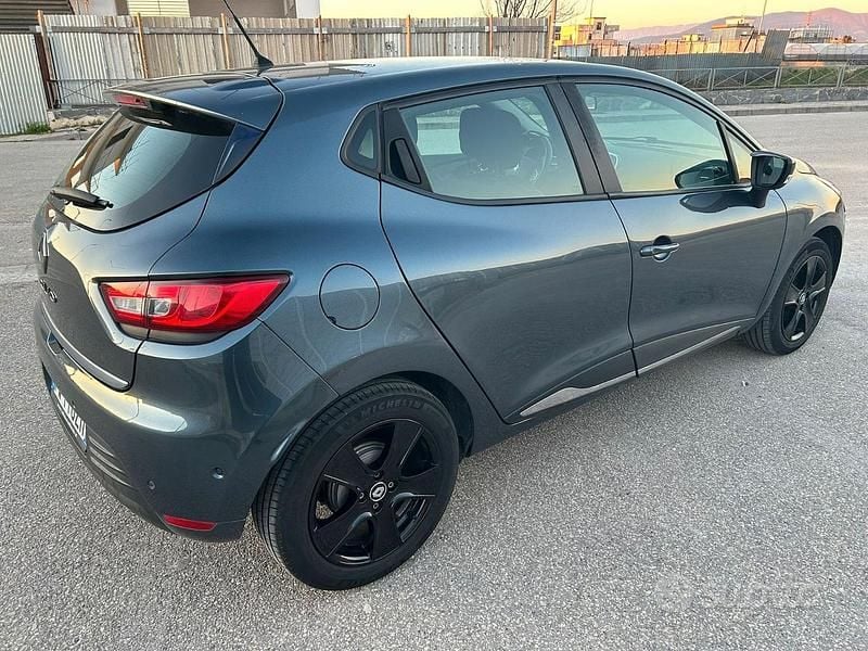 Usata Renault Clio IV 2019 Grigio Utilitaria