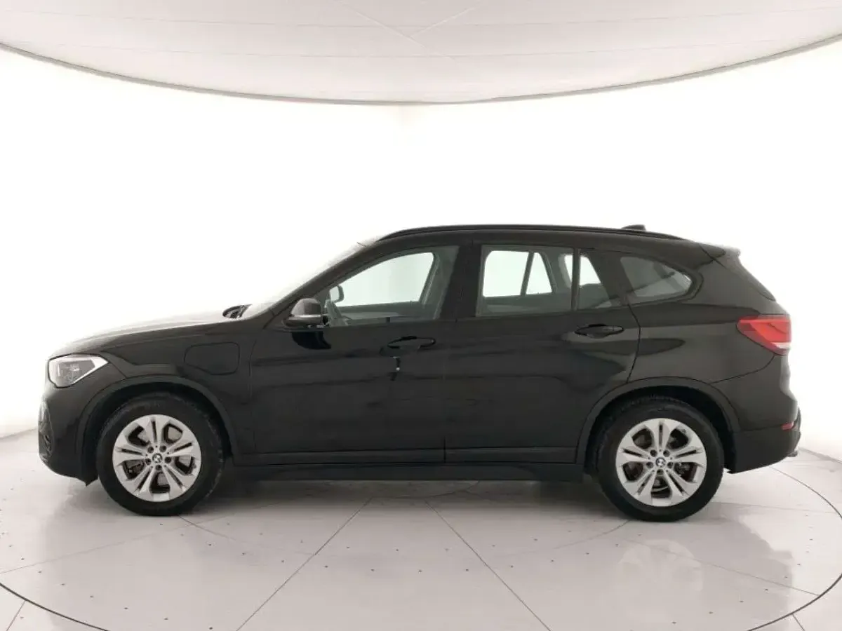 Usata BMW X1 Advantage 125 CV (91 kW) 2021 Nero SUV