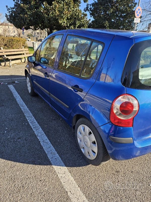 Blu Usata 2007 Renault Modus Monovolume | 2799 € (Buon prezzo) - Immagine 1/4