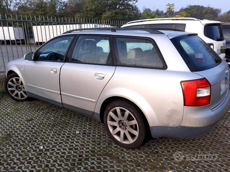 Usato 2003 Audi A4 1.9 Diesel 90 CV (800 €)