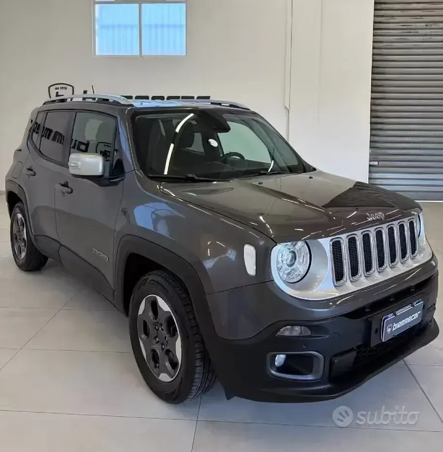 Usata Jeep Renegade Limited 120 CV (88 kW) 2016 Grigio SUV