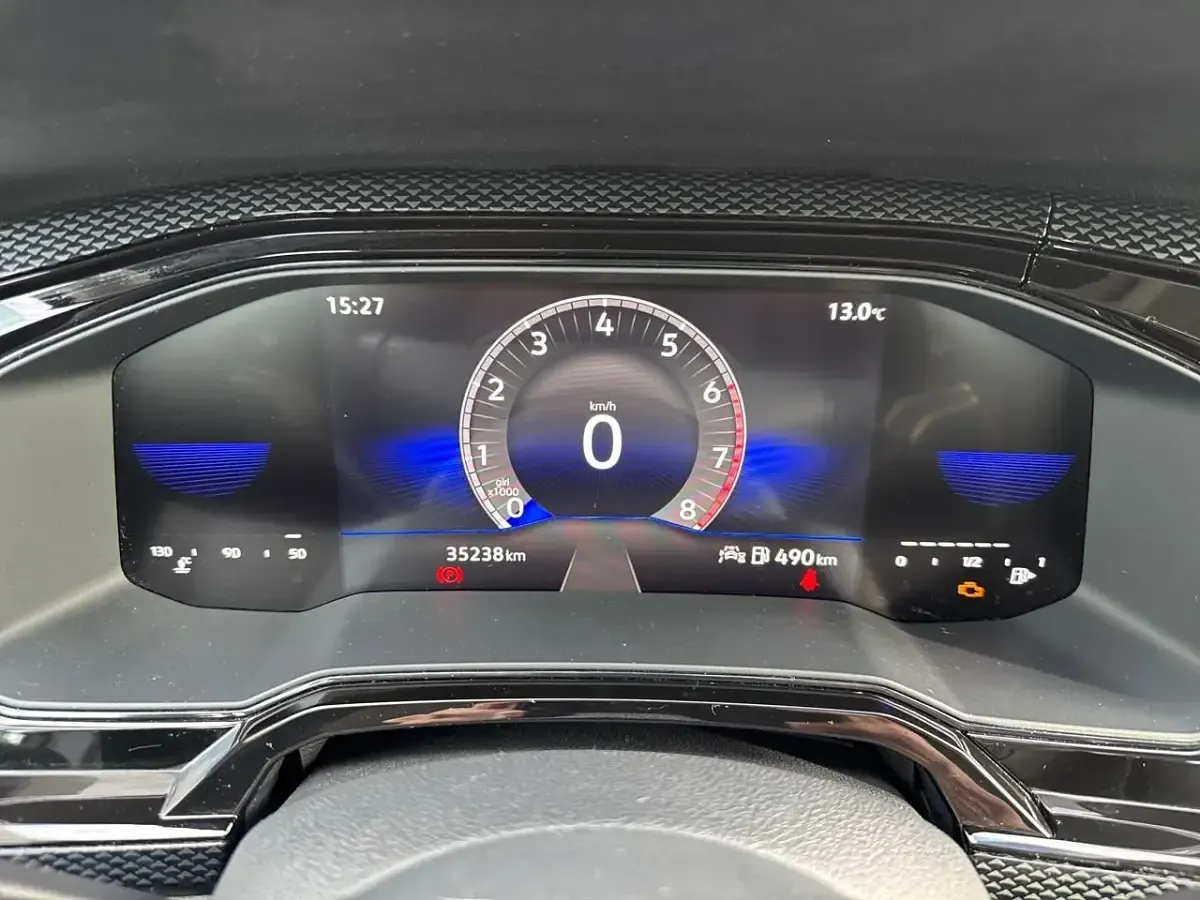 Usata VW Polo 2023 Nero Utilitaria