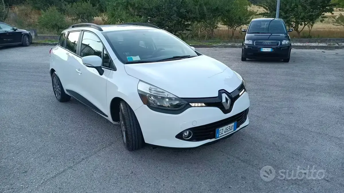 Usata Renault Clio 75 CV (55 kW) 2015 Bianco Station wagon