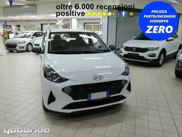 Usata Hyundai i10 66 CV (48 kW) 2023 Bianco Utilitaria