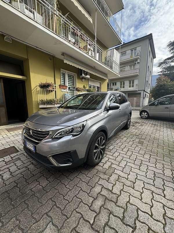 Usata Peugeot 5008 120 CV (88 kW) 2018 SUV