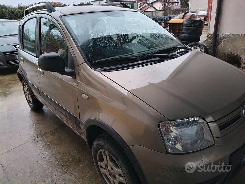 Usata Fiat Panda 4x4 2008 Grigio Utilitaria