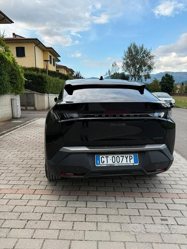 Usata Peugeot 3008 Allure 136 CV (100 kW) 2024 Nero SUV
