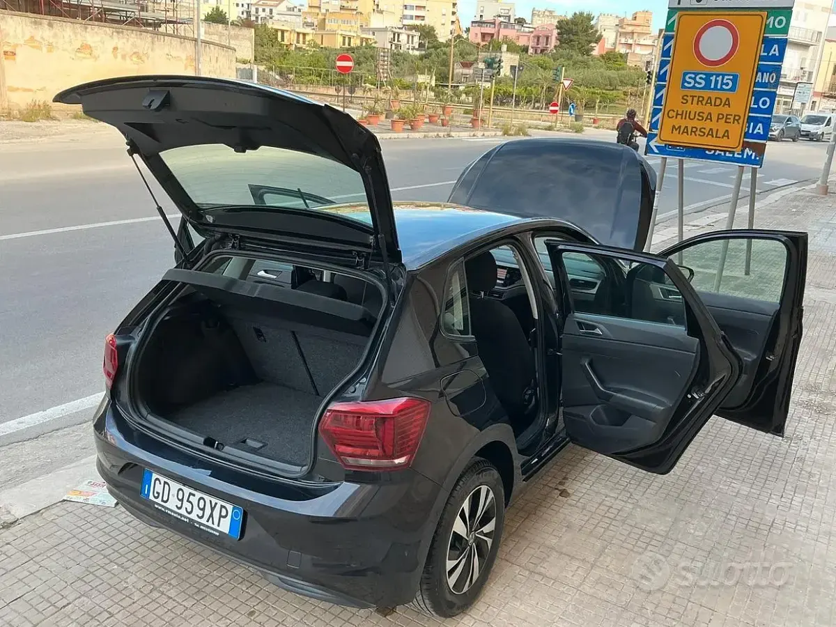 Usata VW Polo Sport 95 CV (69 kW) 2021 Nero Utilitaria