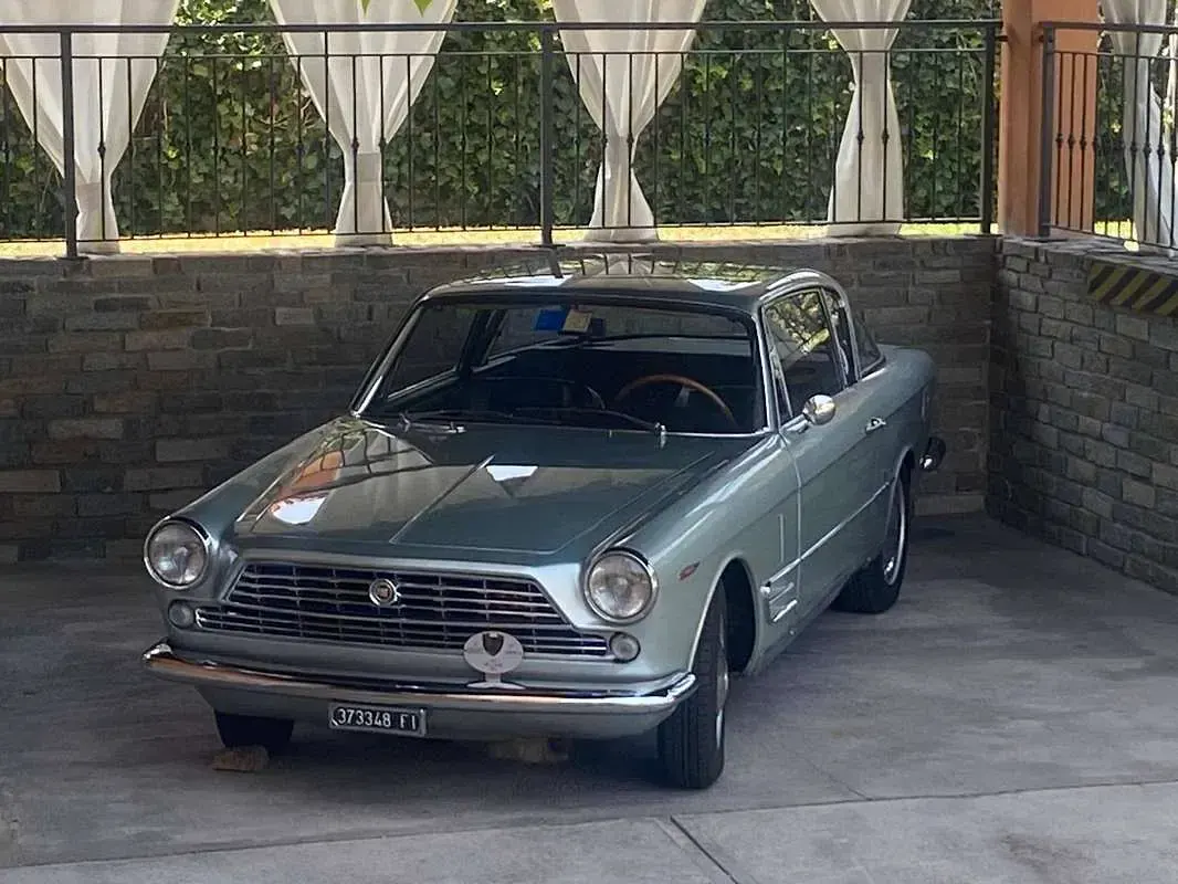 Usata Fiat 2300 S 131 CV (96 kW) 1967 Blu/azzurro Coupé