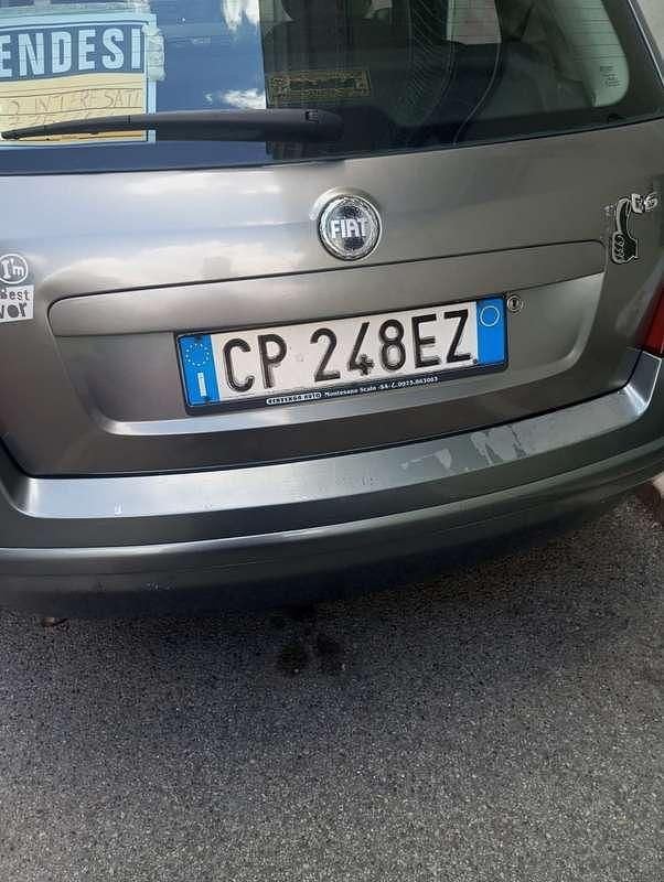 Usata 2004 Fiat Stilo Berlina | 800 € (Ottimo prezzo) - Immagine 1/4