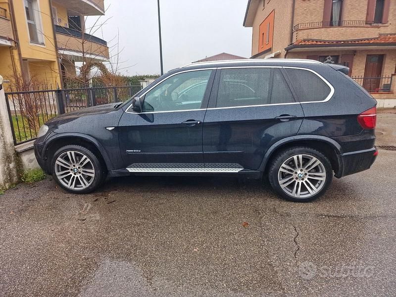Usata BMW X5 Efficient Dynamics 245 CV (180 kW) 2012 Blu SUV