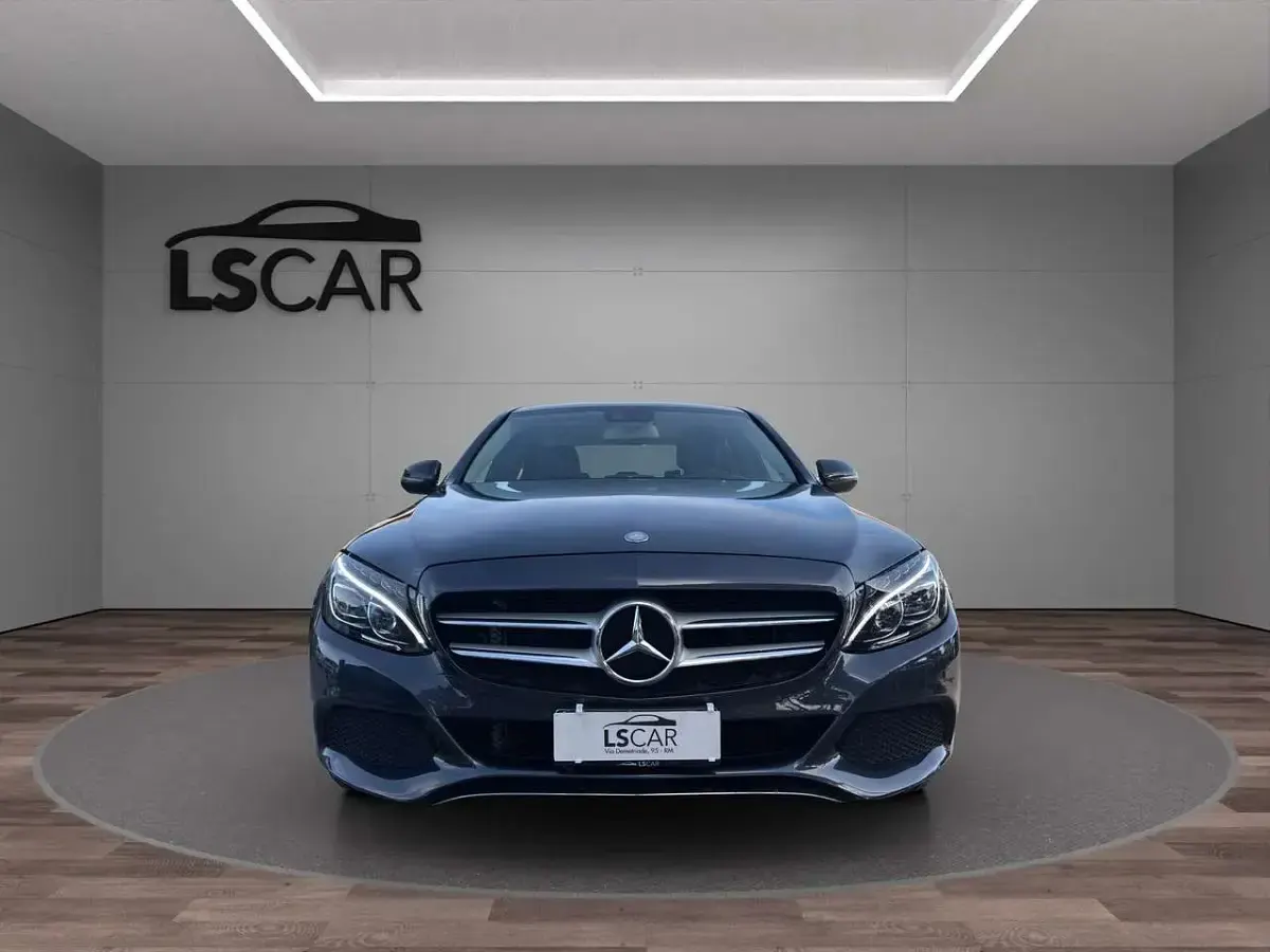 Usata Mercedes C220 170 CV (125 kW) 2015 Grigio Berlina