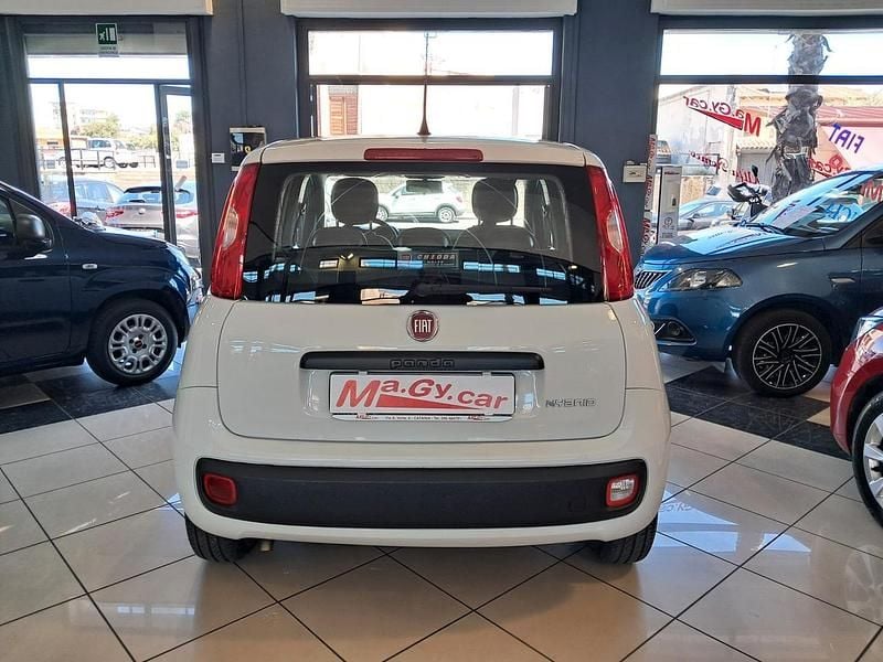 Usata Fiat Panda 70 CV (51 kW) 2022 Bianco Utilitaria