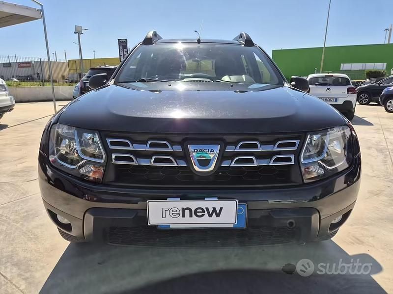 Usata Dacia Duster 110 CV (80 kW) 2016 Nero SUV
