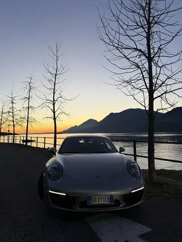 Usata Porsche 911 Carrera S 400 CV (294 kW) 2013 Argento Coupé