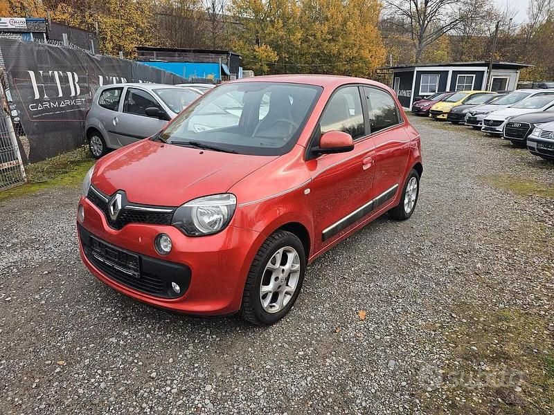 Rosso Usata 2016 Renault Twingo Intens Due volumi | 5200 € (Super prezzo) - Immagine 1/4