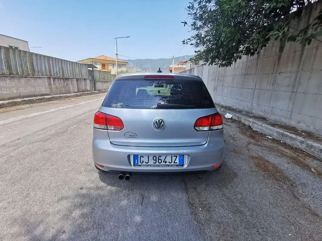 Usata VW Golf VI Highline 110 CV (80 kW) 2008 Utilitaria