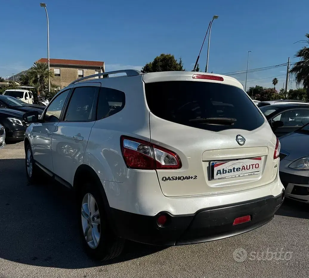 Usata Nissan Qashqai +2 Tekna 110 CV (80 kW) 2013 Bianco SUV
