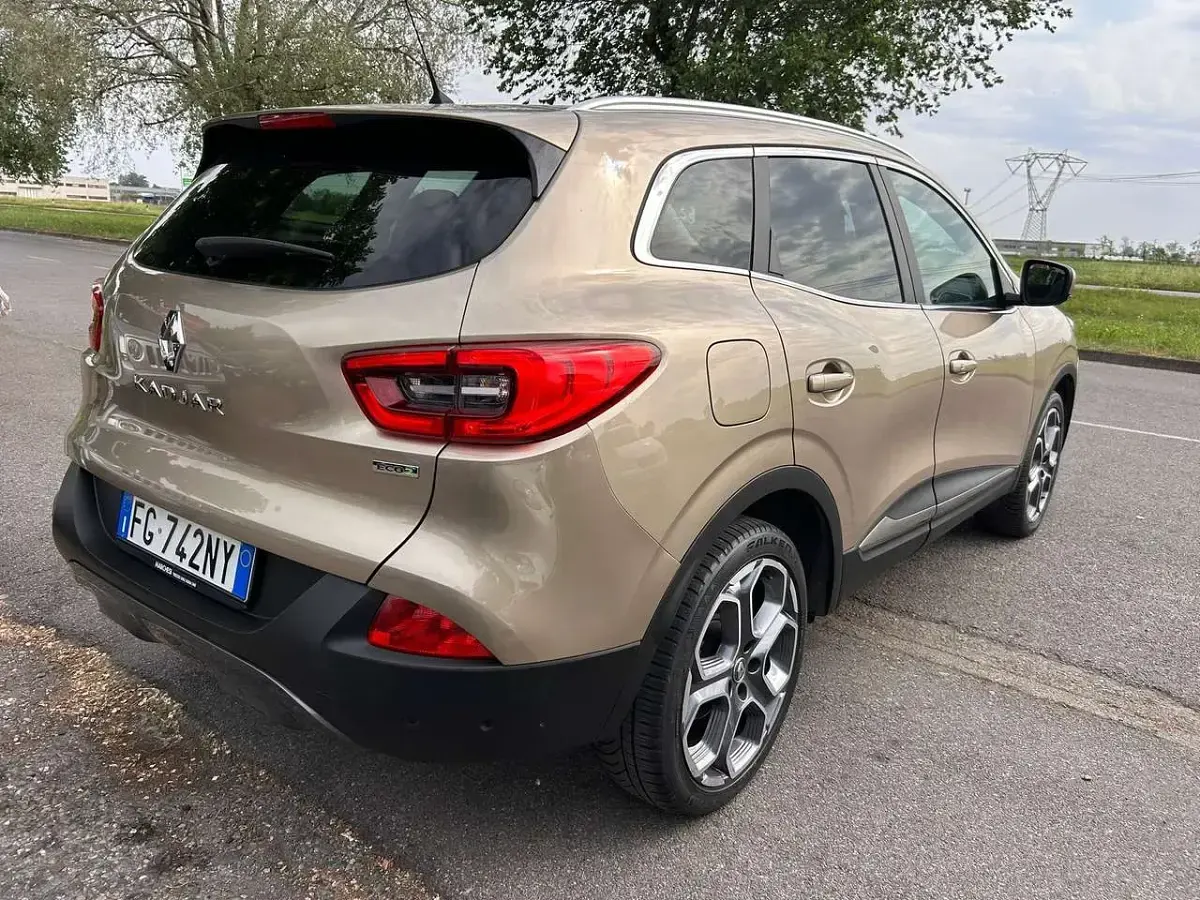 Usata Renault Kadjar Zen 110 CV (80 kW) 2017 Bronzo SUV