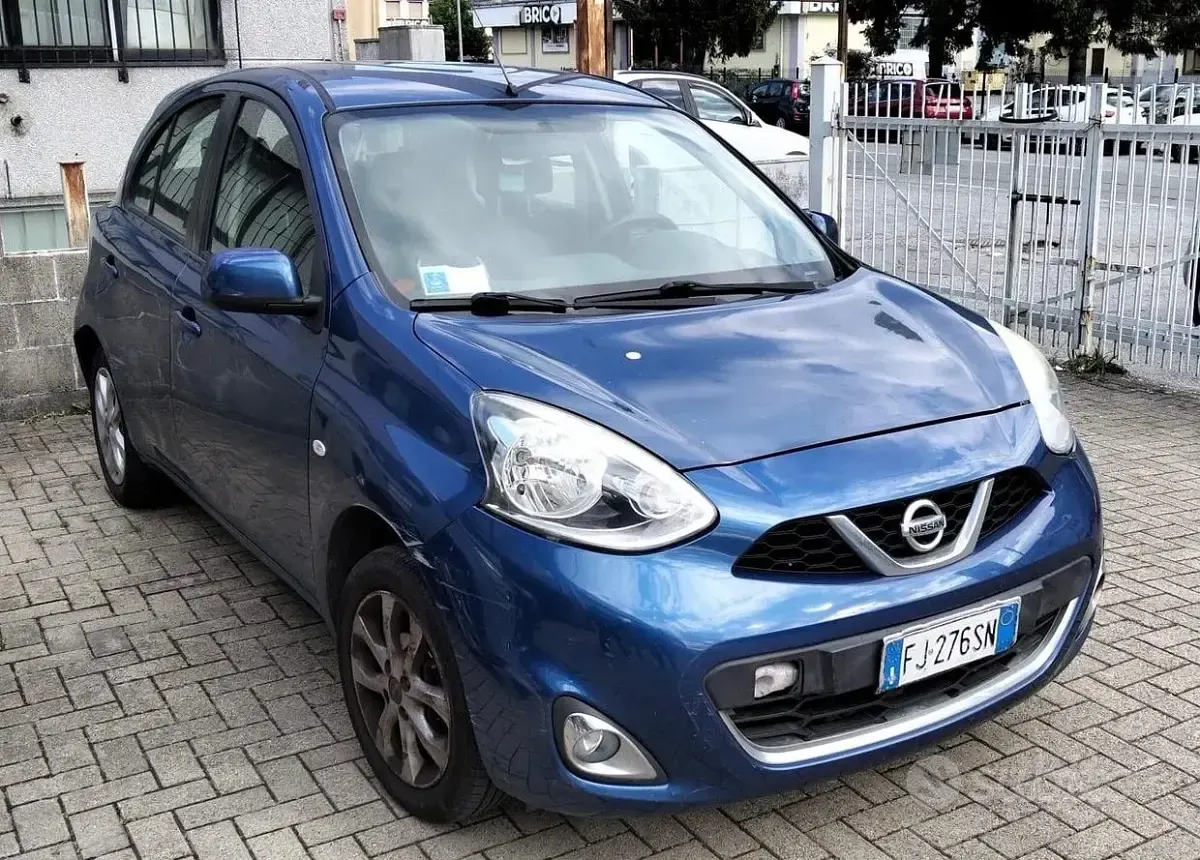 Usata Nissan Micra 80 CV (58 kW) 2017 Blu Utilitaria
