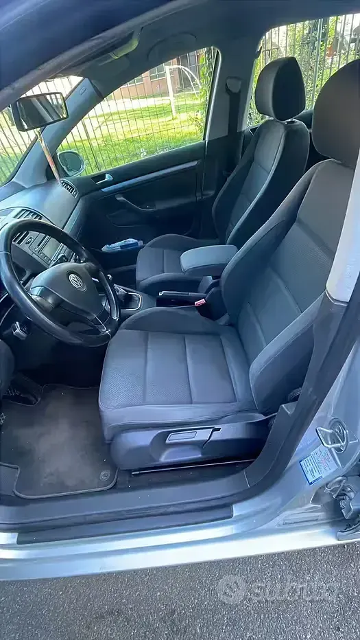Usata VW Golf IV 115 CV (84 kW) 2005 Grigio Berlina