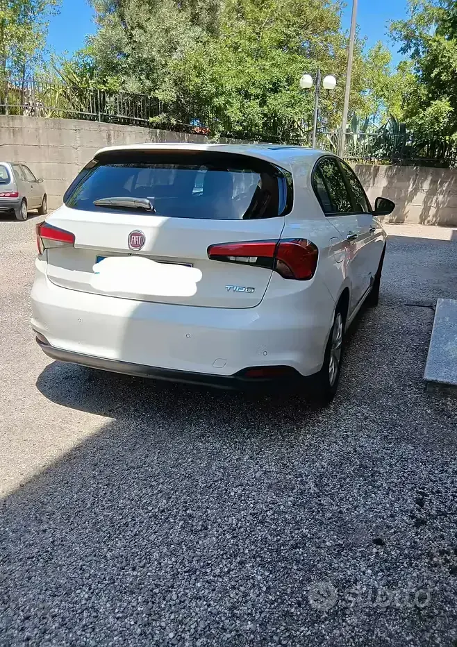 Usata Fiat Tipo 95 CV (69 kW) 2016 Bianco Berlina