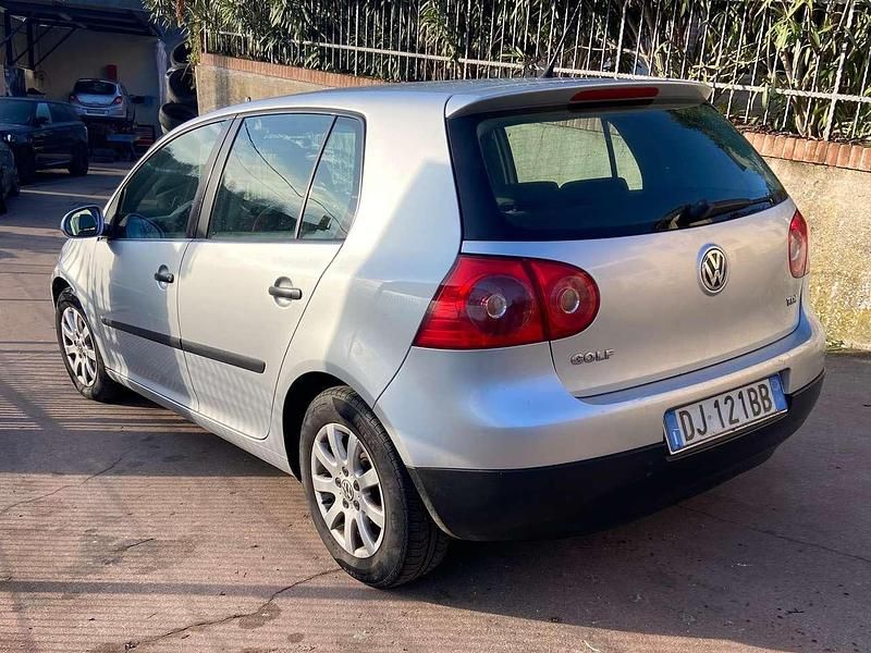 Usata VW Golf V Sportline 105 CV (77 kW) 2007 Other Berlina
