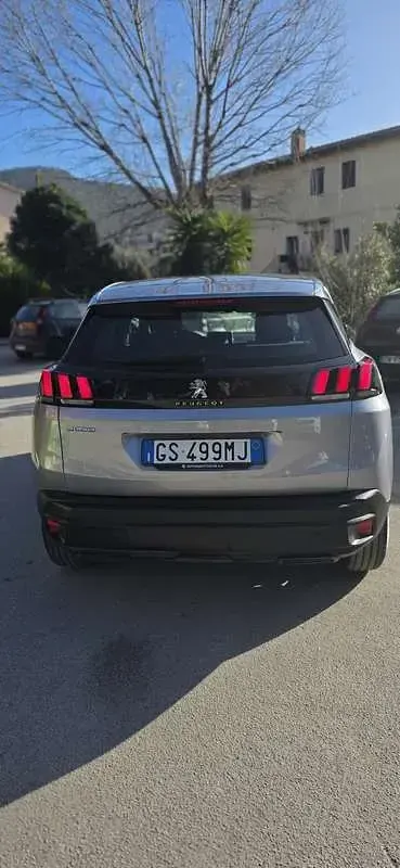 Usata Peugeot 3008 Active 120 CV (88 kW) 2017 SUV