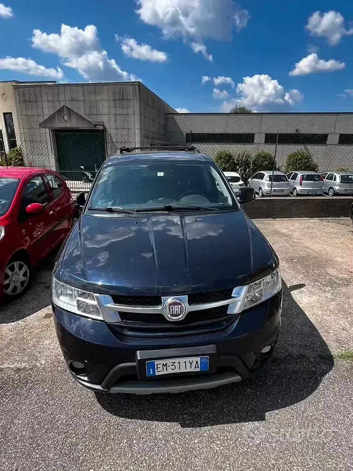 Usata Fiat Freemont 170 CV (125 kW) 2012 Nero SUV