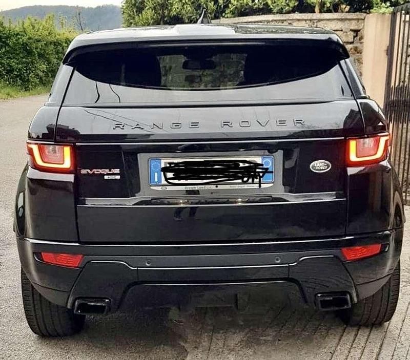 Usata Land Rover Range Rover evoque 150 CV (110 kW) 2017 Nero SUV