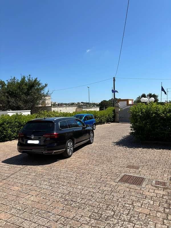 Usata VW Passat GTE 156 CV (114 kW) 2016 Nero Station wagon