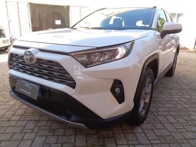 Usata Toyota RAV4 Hybrid Business Edition 178 CV (130 kW) 2023 Bianco SUV