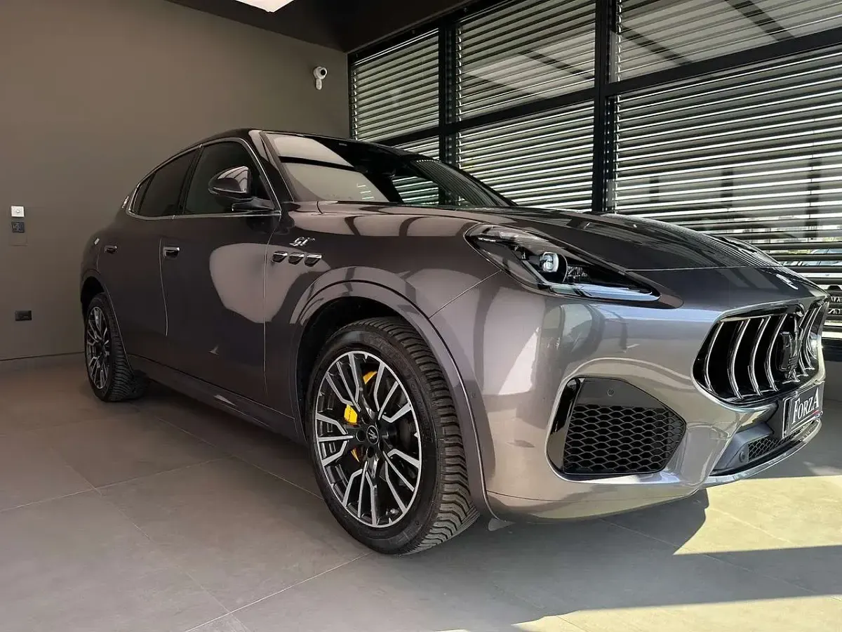 Usata Maserati Grecale GT 300 CV (220 kW) 2023 Grigio lava SUV