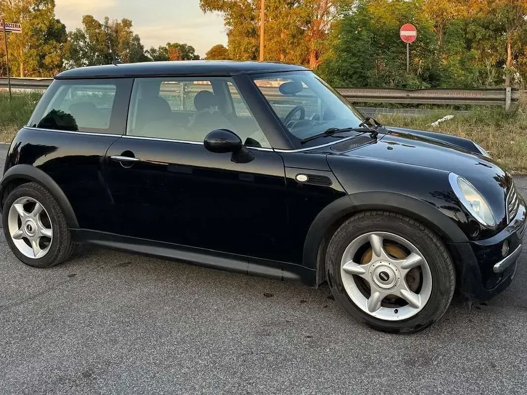 Usata Mini One D 75 CV (55 kW) 2005 Nero Utilitaria