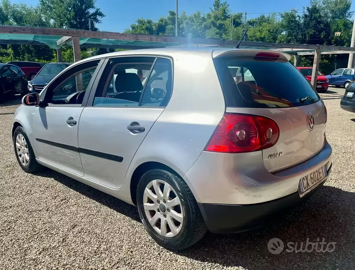 Usata VW Golf IV 102 CV (75 kW) 2006 Grigio Berlina