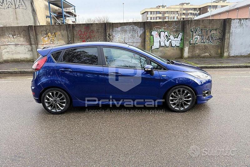 Usata Ford Fiesta ST-Line 101 CV (74 kW) 2017 Blu Utilitaria