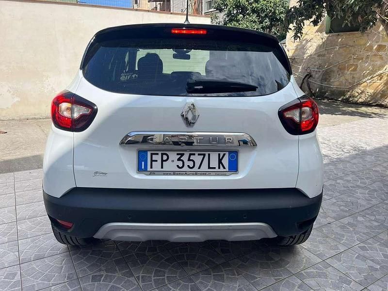 Usata Renault Captur 90 CV (66 kW) 2018 Bianco SUV