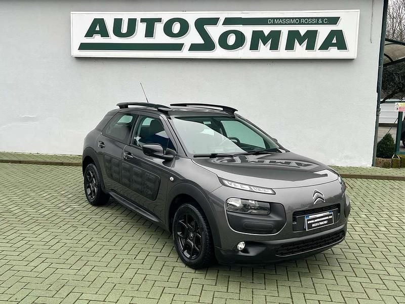 Grigio Usata 2017 Citroën C4 Feel SUV | 8700 € (Buon prezzo) - Immagine 1/4