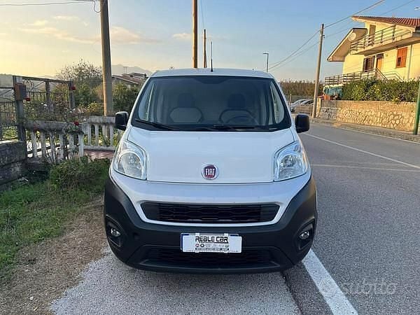 Usata Fiat Fiorino 77 CV (56 kW) 2019 Bianco Monovolume