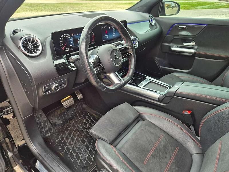 Usata Mercedes 200 150 CV (110 kW) 2024 Nero SUV