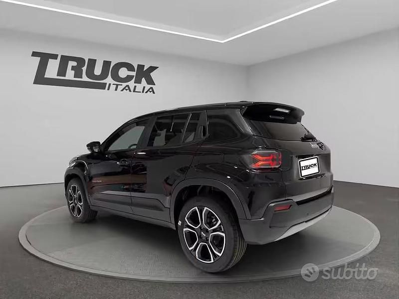 Nuova Jeep Avenger Summit 101 CV (74 kW) 2025 Nero metallizzato SUV