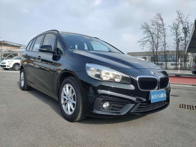 Usata BMW 218 Gran Tourer Sport Line 150 CV (110 kW) 2016 Nero Monovolume