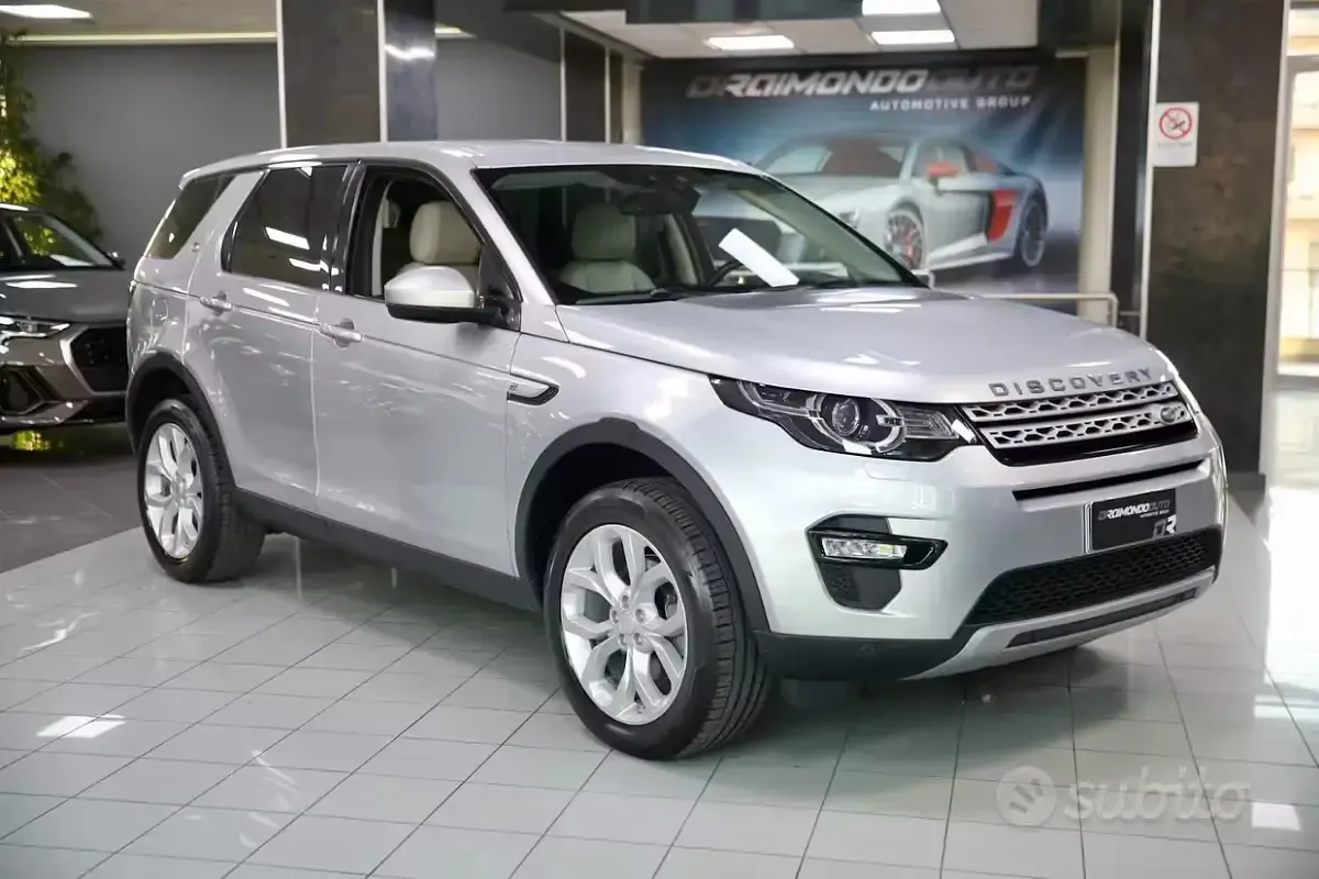 Usata Land Rover Discovery Sport HSE 150 CV (110 kW) 2019 Grigio argento SUV