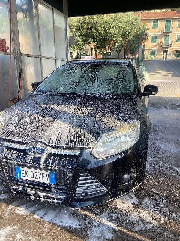 Usata Ford Focus 131 CV (96 kW) 2011 Station wagon