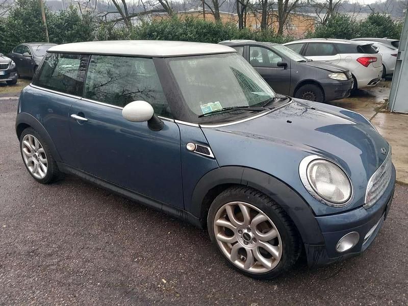 Blu/azzurro Usata 2010 Mini Cooper D Utilitaria | 3800 € (Super prezzo) - Immagine 1/4