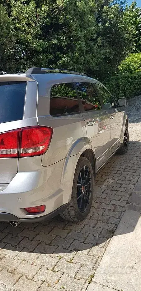 Usata Fiat Freemont Black Code 170 CV (125 kW) 2015 Grigio SUV