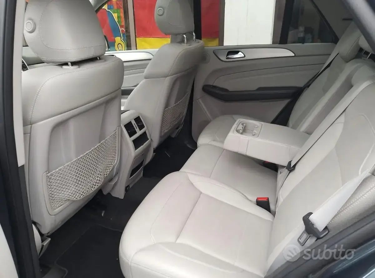 Usata Mercedes ML250 Premium 204 CV (150 kW) 2012 Grigio SUV