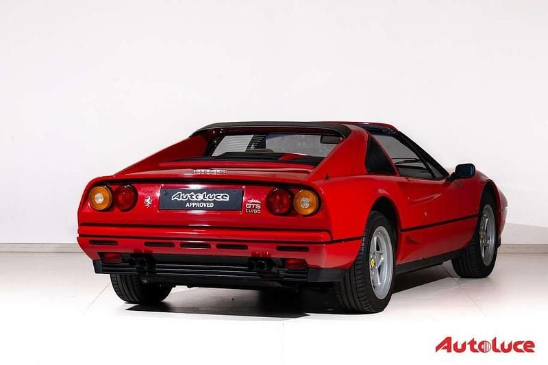 Usata Ferrari 208 254 CV (186 kW) 1986 Rosso corsa Coupé